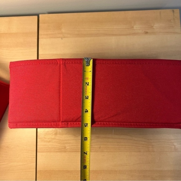 Red collapsible storage containers - Picture 3 of 13